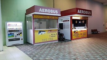 NaiBnB @ Impiria Residensi