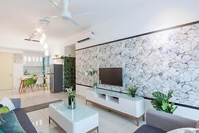 NaiBnB @ Impiria Residensi