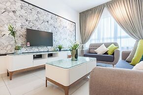 NaiBnB @ Impiria Residensi