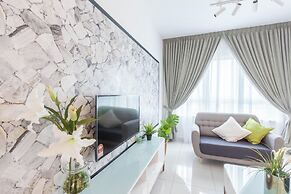 NaiBnB @ Impiria Residensi