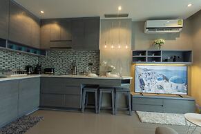 Nicest Condo in City gate Kamala  c118