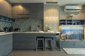 Nicest Condo in City gate Kamala  c118