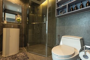 Nicest Condo in City gate Kamala  c118