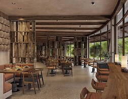 Namia River Retreat - Wellness Inclusive Resort