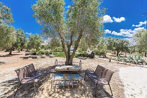 4079 Trullo Lei di Borgo Paoli