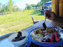 The Waves at Socorro Baler- Hotel A