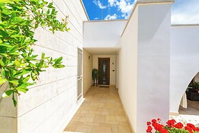 4046 Villa Del Vecchio by Barbarhouse