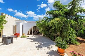 4046 Villa Del Vecchio by Barbarhouse