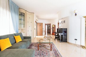 4046 Villa Del Vecchio by Barbarhouse