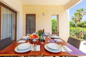 4046 Villa Del Vecchio by Barbarhouse