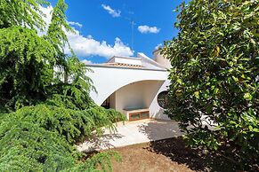 4046 Villa Del Vecchio by Barbarhouse