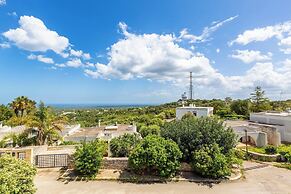 4046 Villa Del Vecchio by Barbarhouse