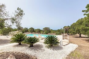 4099 Villa Maste by Barbarhouse