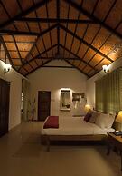 Palmgrove Lake Resort