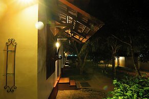 Palmgrove Lake Resort