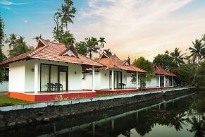 Palmgrove Lake Resort