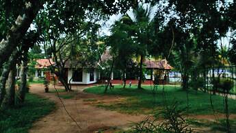 Palmgrove Lake Resort