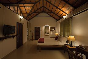 Palmgrove Lake Resort