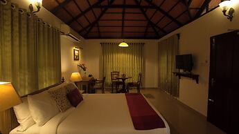 Palmgrove Lake Resort