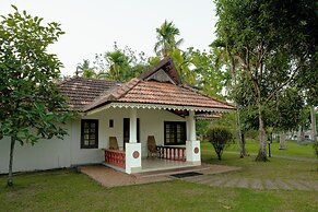 Palmgrove Lake Resort