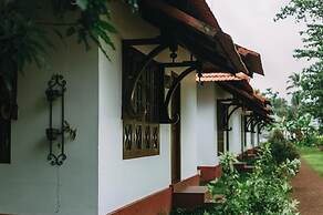 Palmgrove Lake Resort