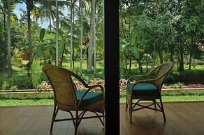 Palmgrove Lake Resort