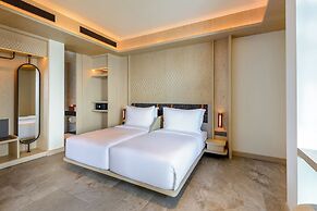 Katamaran Hotel & Resort Komodo