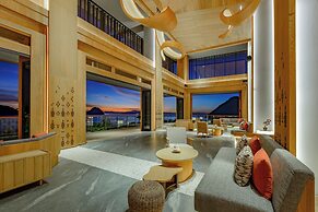 Katamaran Hotel & Resort Komodo