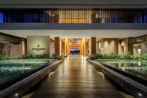 Katamaran Hotel & Resort Komodo