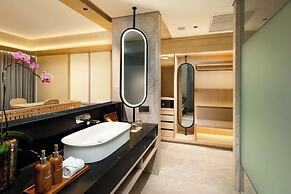 Katamaran Hotel & Resort Komodo