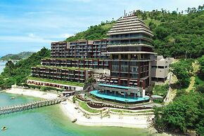 Katamaran Hotel & Resort Komodo