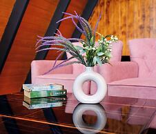 Koro Treehouse Resort