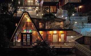 Koro Treehouse Resort