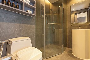 Deluxe Apartment with Top Amenities C121