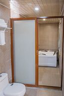 Erquan Inn Ancient city