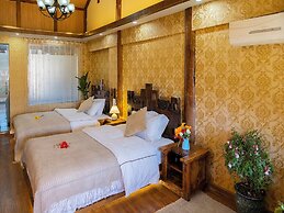 Erquan Inn Ancient city