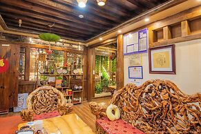 Erquan Inn Ancient city