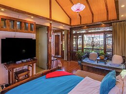 Erquan Inn Ancient city