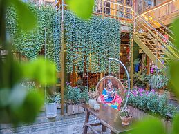 Erquan Inn Ancient city