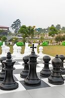 Corbett Tusker Meadows by White Flower