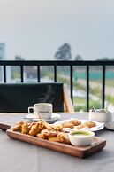 Corbett Tusker Meadows by White Flower