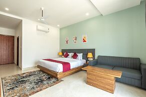 Corbett Tusker Meadows by White Flower