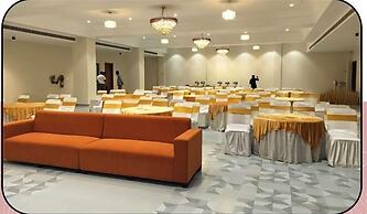 Corbett Tusker Meadows by White Flower