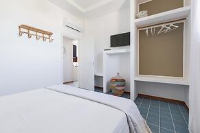 4019 Villetta Biancamare by Barbarhouse