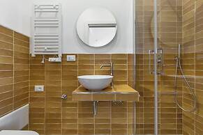 4019 Villetta Biancamare by Barbarhouse