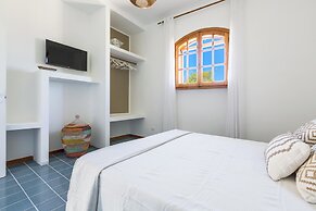 4019 Villetta Biancamare by Barbarhouse