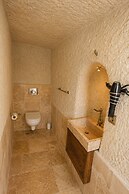 Kayaharman Cave Suites