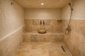 Kayaharman Cave Suites