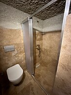 Kayaharman Cave Suites