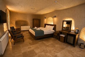 Kayaharman Cave Suites